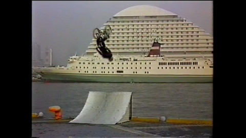 新規動画予告・・「絶対にみてほしい２０年以上前のＢＭＸバックフィリップ練習」